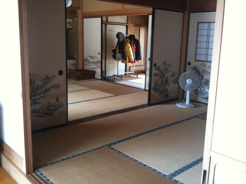 Guest House Warabi Mino Buitenkant foto