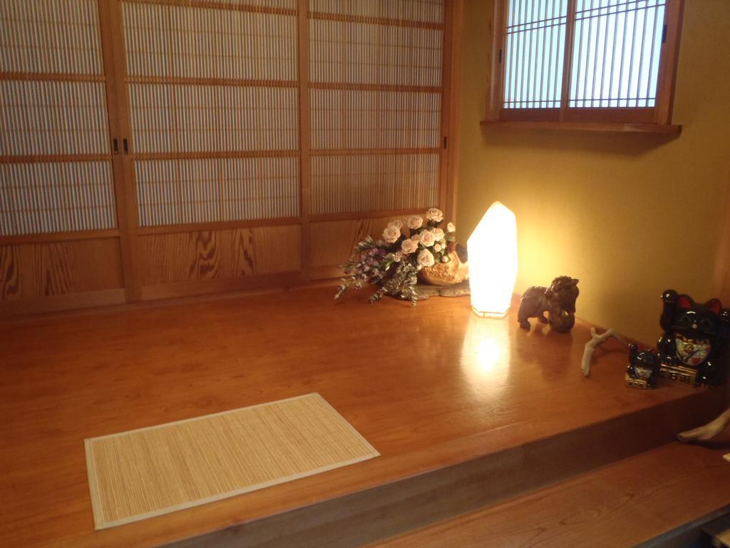 Guest House Warabi Mino Buitenkant foto